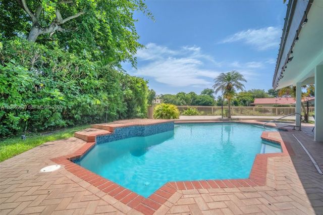 3180 N 36th Street, Hollywood, FL 33021
