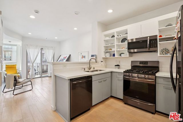 100 S Alameda Street 419, Los Angeles, CA 90012