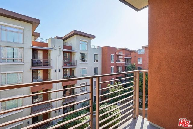 100 S Alameda Street 419, Los Angeles, CA 90012