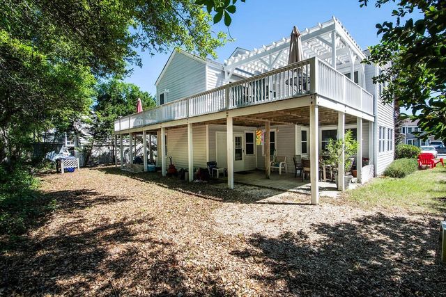 3 26th Avenue A, Isle Of Palms, SC 29451