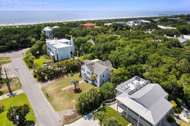 3 26th Avenue A, Isle Of Palms, SC 29451