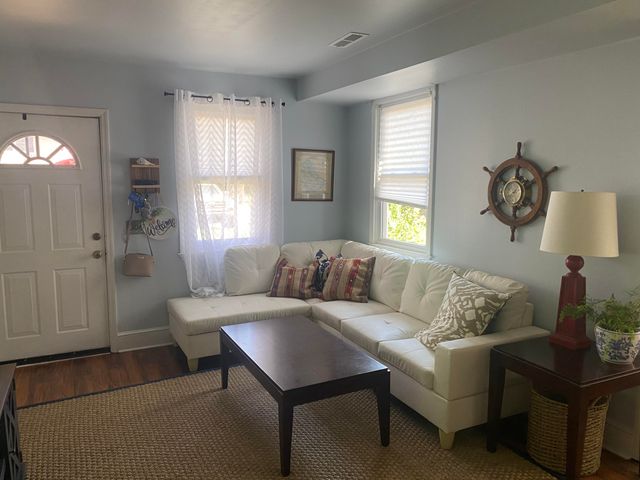 3 26th Avenue A, Isle Of Palms, SC 29451