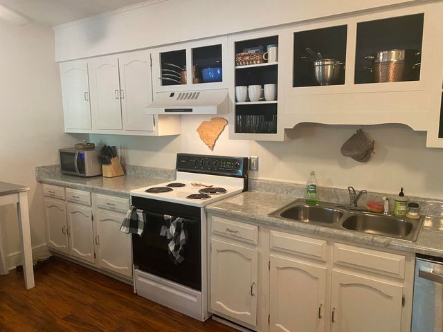 3 26th Avenue A, Isle Of Palms, SC 29451