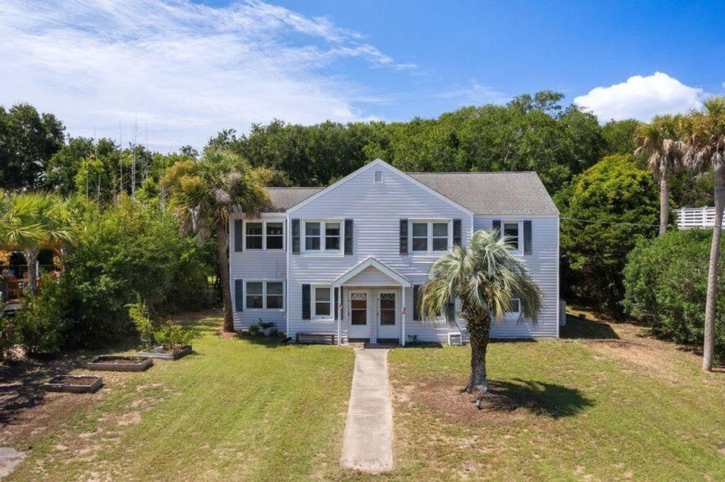 3 26th Avenue A, Isle Of Palms, SC 29451
