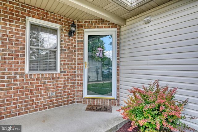 530 GAMMA DR, Wernersville, PA 19565