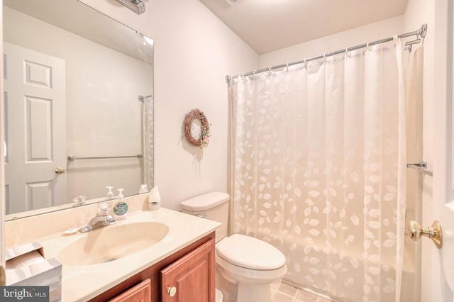 530 GAMMA DR, Wernersville, PA 19565