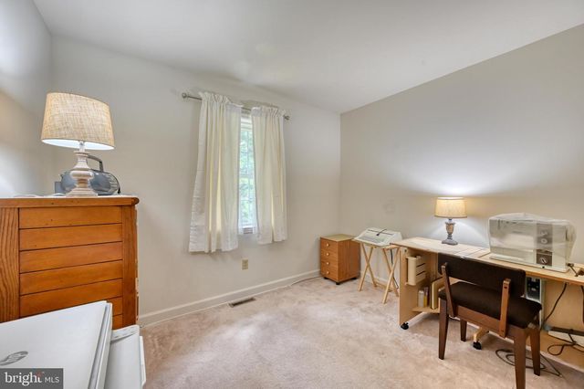 530 GAMMA DR, Wernersville, PA 19565