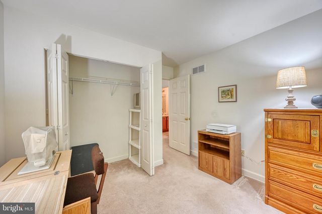 530 GAMMA DR, Wernersville, PA 19565