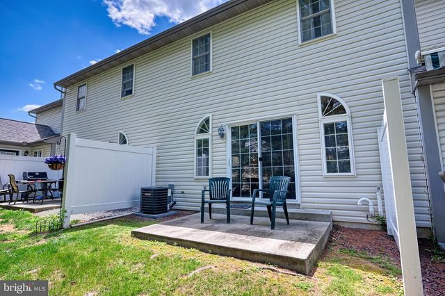 530 GAMMA DR, Wernersville, PA 19565