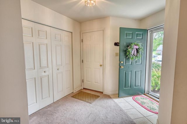530 GAMMA DR, Wernersville, PA 19565