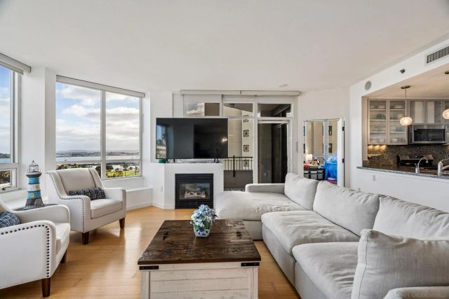 700 W Harbor Dr 705, San Diego, CA 92101