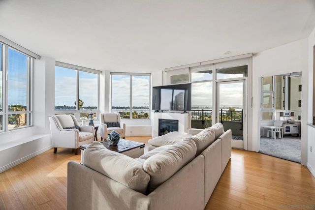 700 W Harbor Dr 705, San Diego, CA 92101