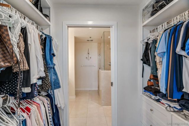 700 W Harbor Dr 705, San Diego, CA 92101