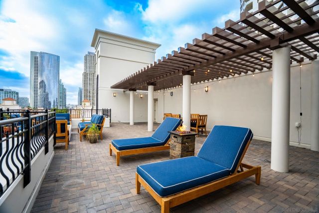 700 W Harbor Dr 705, San Diego, CA 92101