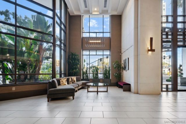 700 W Harbor Dr 705, San Diego, CA 92101