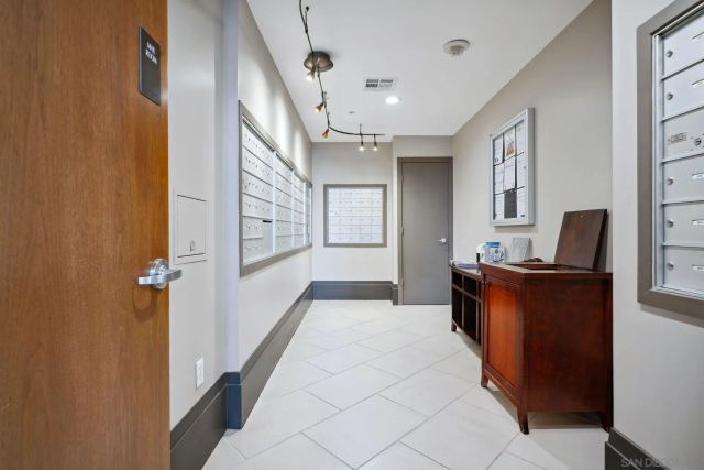 700 W Harbor Dr 705, San Diego, CA 92101