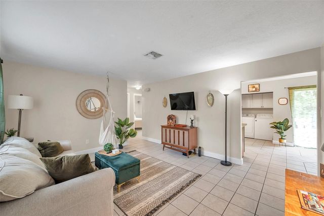 3371 N BAY AVENUE, Crystal River, FL 34428