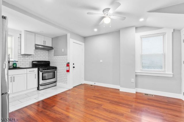 81 Kuna Ter, Irvington Twp., NJ 07111