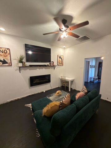 908 N Virginia Street, Terrell, TX 75160