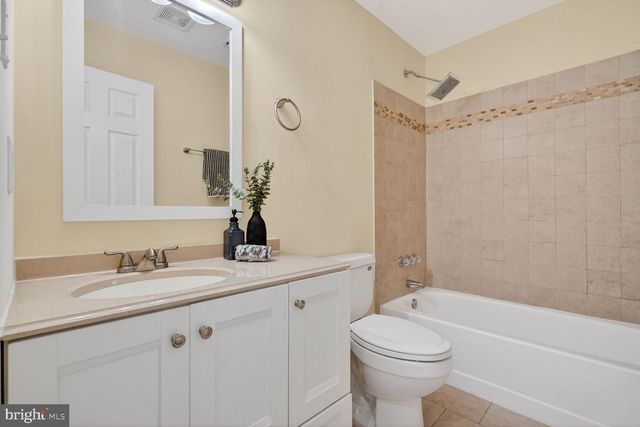 181 POINSETT LN, Frederick, MD 21702
