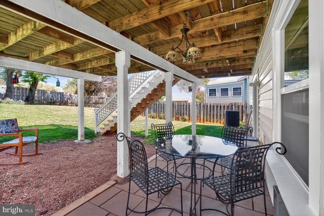 181 POINSETT LN, Frederick, MD 21702