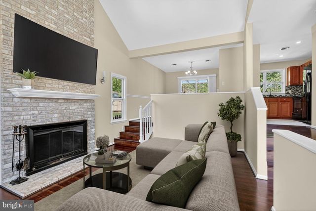 181 POINSETT LN, Frederick, MD 21702
