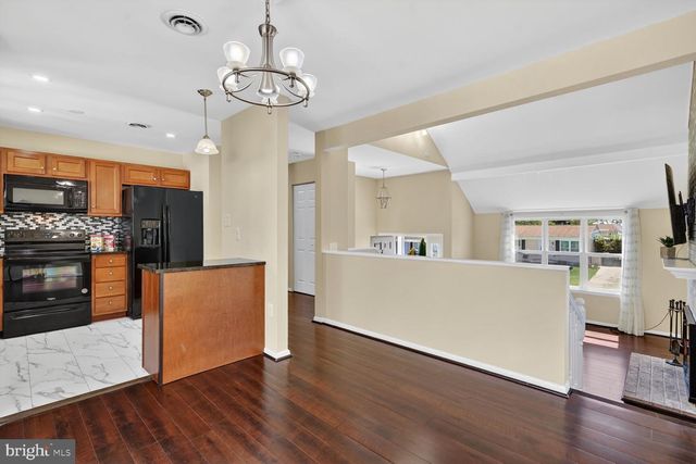 181 POINSETT LN, Frederick, MD 21702