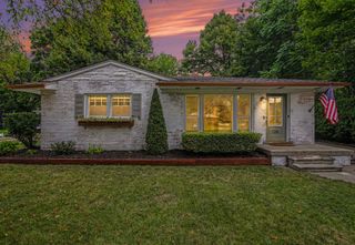 126 Pleasant Ridge Drive, Saline, MI 48176