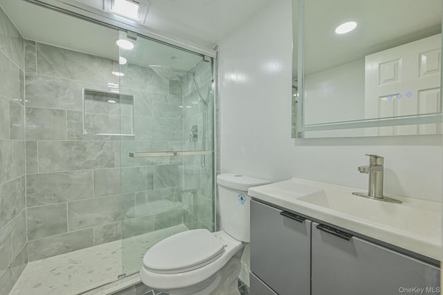 100 Morris Parkway, Valley Stream, NY 11580