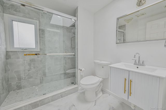 100 Morris Parkway, Valley Stream, NY 11580