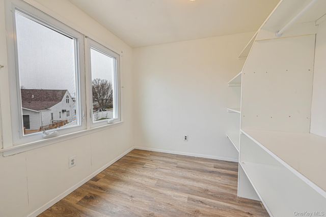 100 Morris Parkway, Valley Stream, NY 11580