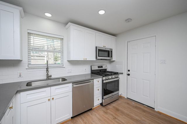 4710 Hershe Street, Houston, TX 77020