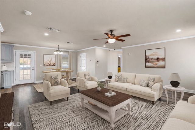 3725 Farmridge Road, Keithville, LA 71047