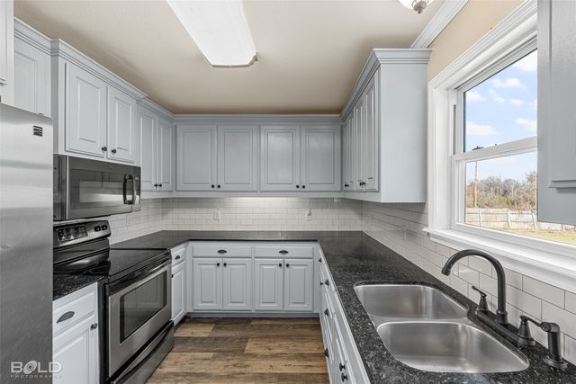 3725 Farmridge Road, Keithville, LA 71047