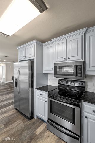 3725 Farmridge Road, Keithville, LA 71047