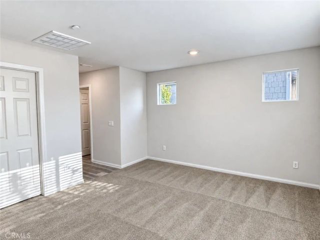 15 Gazania, Compton, CA 90221