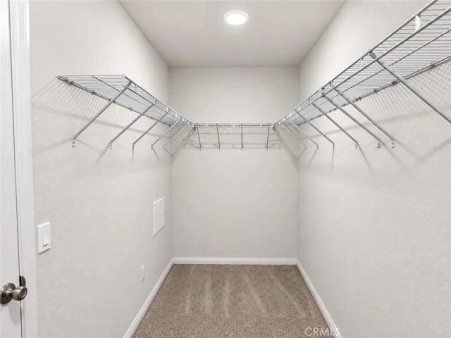 15 Gazania, Compton, CA 90221