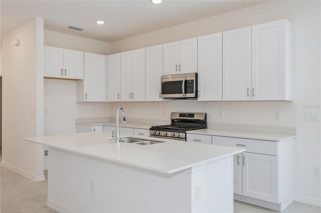 9120 WILDLIGHT TRAIL, Wildwood, FL 34785