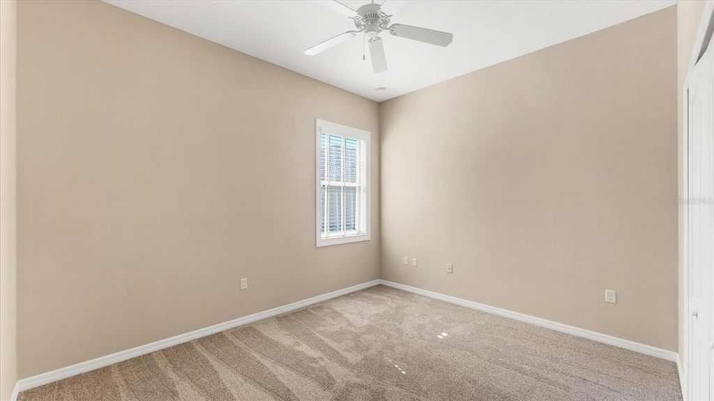 Image 21 of property listing at 6207 46TH COURT E, Bradenton, FL 34203