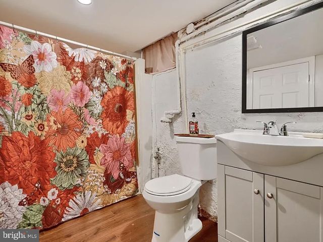 2242 E FAIRMOUNT AVE, Baltimore, MD 21231