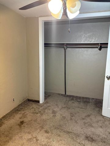 525 W Prine Drive, Tulare, CA 93274