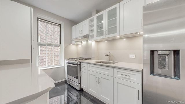 37-28 85th Street 32, Jackson Heights, NY 11372