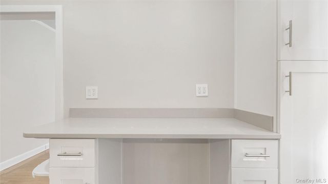 37-28 85th Street 32, Jackson Heights, NY 11372