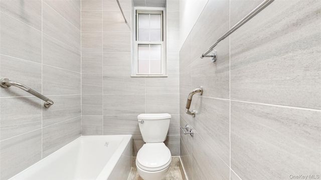 37-28 85th Street 32, Jackson Heights, NY 11372