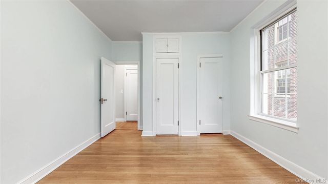 37-28 85th Street 32, Jackson Heights, NY 11372