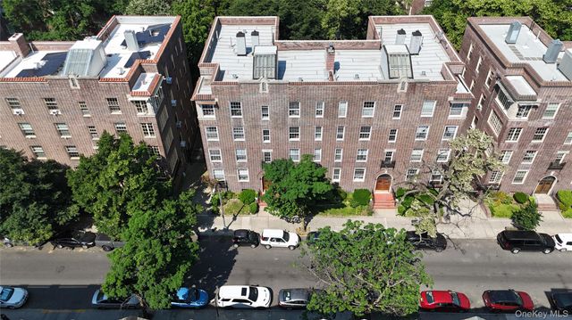 37-28 85th Street 32, Jackson Heights, NY 11372