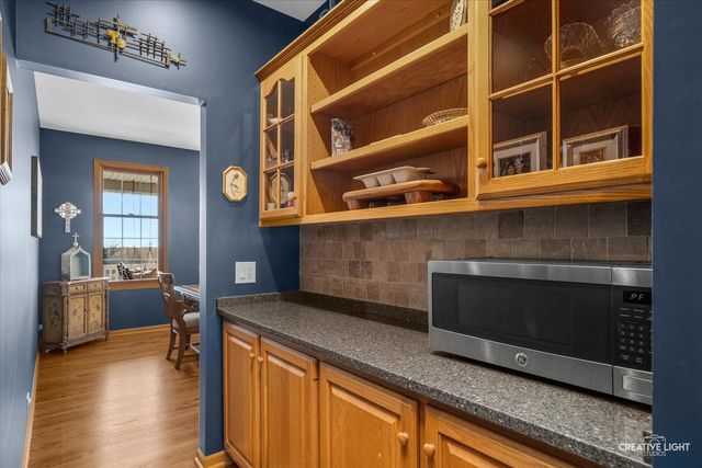 1651 Johnson Road, Oswego, IL 60543