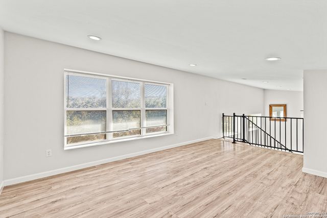 1226 Whispering Hills, Canyon Lake, TX 78133