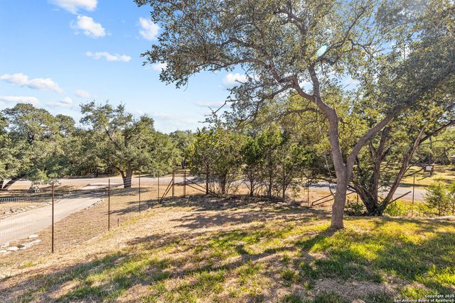 1226 Whispering Hills, Canyon Lake, TX 78133