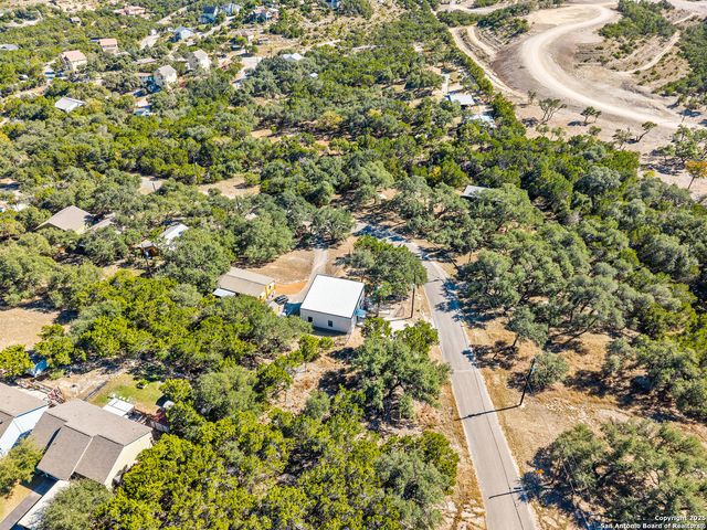 1226 Whispering Hills, Canyon Lake, TX 78133